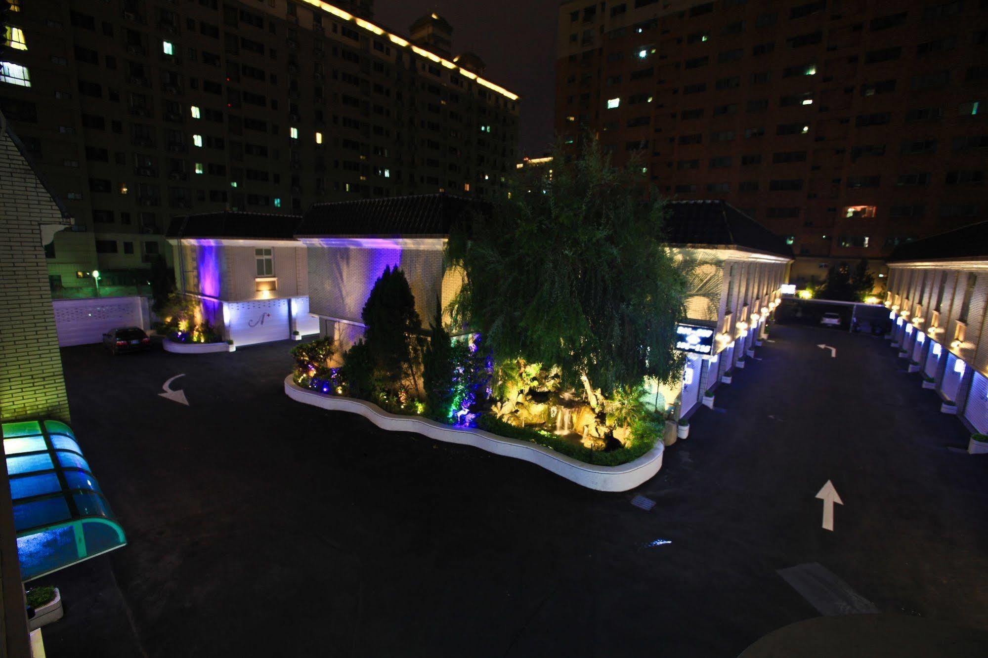 King Motel王者 桃園市旅館177號 Exterior photo